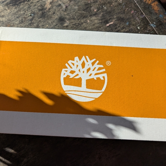 Women's timberland boots NWT - Picture 2 of 6